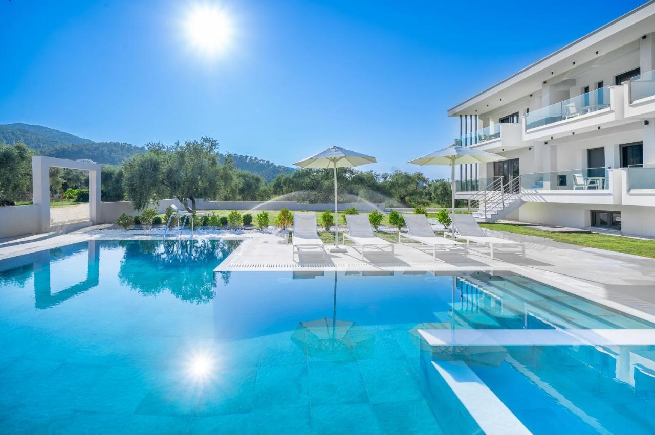 Olia Thassos - Luxury Apartments Екстер'єр фото